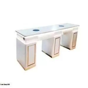 Luxurious nail table