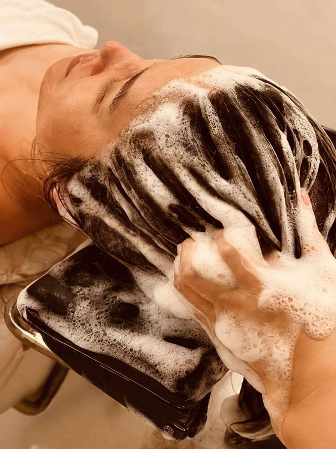 CSB-17 salon shampoo bed application